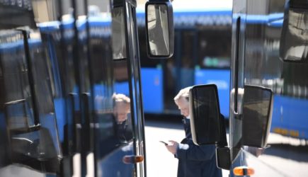 Слуцкий предложил ввести социальные маршруты общественного транспорта в России