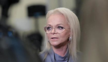 Сумма с 7 нулями: по Долиной готовится новый удар