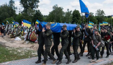 Официально &laquo;похороненный&raquo; украинский военный вернулся домой из&nbsp;плена