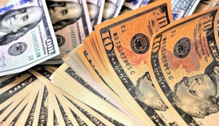 Если доллар будет привлекателен, все к нему вернутся – Песков