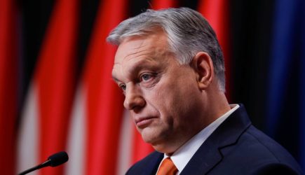 Орбан ответил Зеленскому на слова о его животе