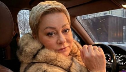 Аронова рассказала о первой встрече с Харламовым: «Я в него влюбилась»