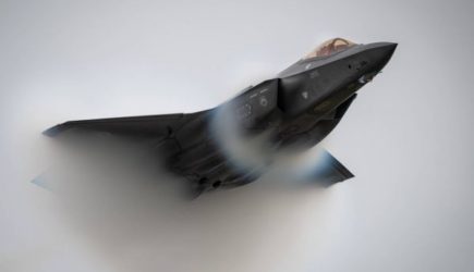 Штаты ставят на&nbsp;вооружение небоеспособные истребители F-35