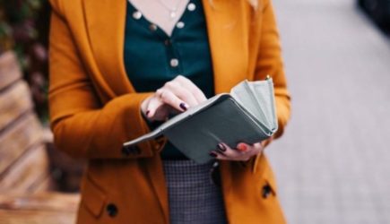 Пенсии с 1 мая 2026 года: порядок выплат и разъяснение слухов о надбавках