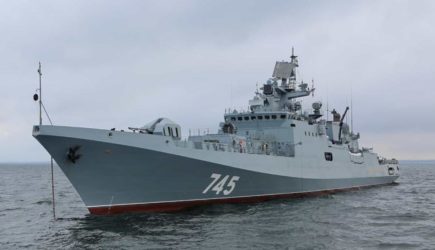 «Курили в сторонке»: российский фрегат жутко напугал британцев в Ла-Манше