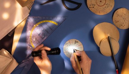 Деньги потекут рекой: ясновидящая назвала идеальную работу для каждого знака зодиака