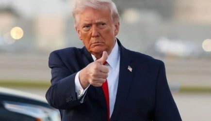 Отставка Тулси Габбард названа ударом по антивоенному лагерю Дональда Трампа