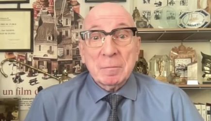 Уехавший из&nbsp;России режиссер предпочел общество иноагентов, но&nbsp;не&nbsp;патриотов