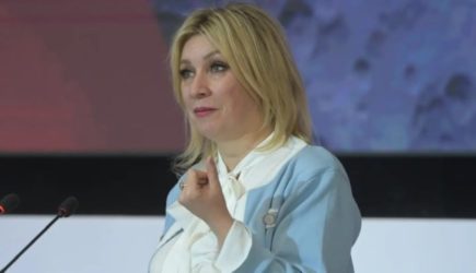 Мария Захарова напомнила Мерцу о цене Дня Европы и роли советского народа