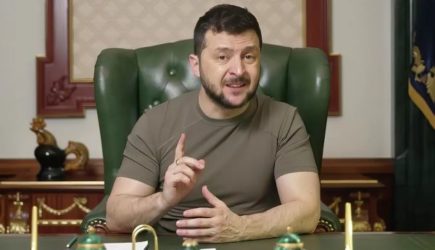 Зеленский заявил о готовности через неделю развязать войну с Белоруссией