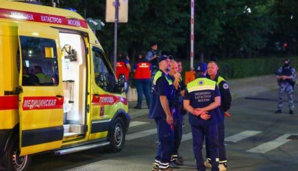 Число погибших при взрыве бомбы в центре Москвы выросло