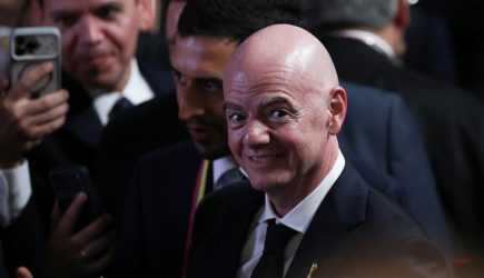 Стало известно о планах УЕФА начать расследование в отношении Инфантино