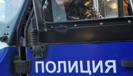 В Петербурге взорвался автомобиль с военнослужащим и его супругой