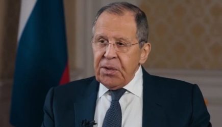 &laquo;Мы &mdash; набожная нация&raquo;: Лавров объяснил, почему Россию постоянно обманывают