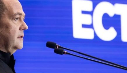 Медведев поддержал запрет на въезд в ЕС: прощайте, европейские иллюзии