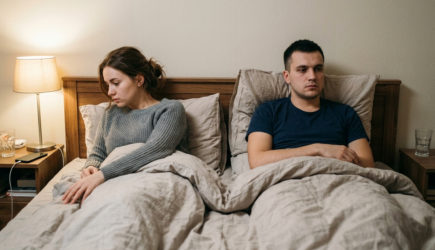 Почему исчезла страсть: семь работающих способов вернуть желание в пару