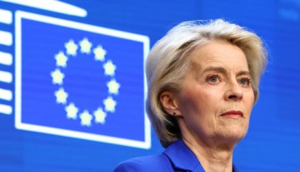 Фон дер Ляйен прокомментировала возможность отмены энергосанкций против России